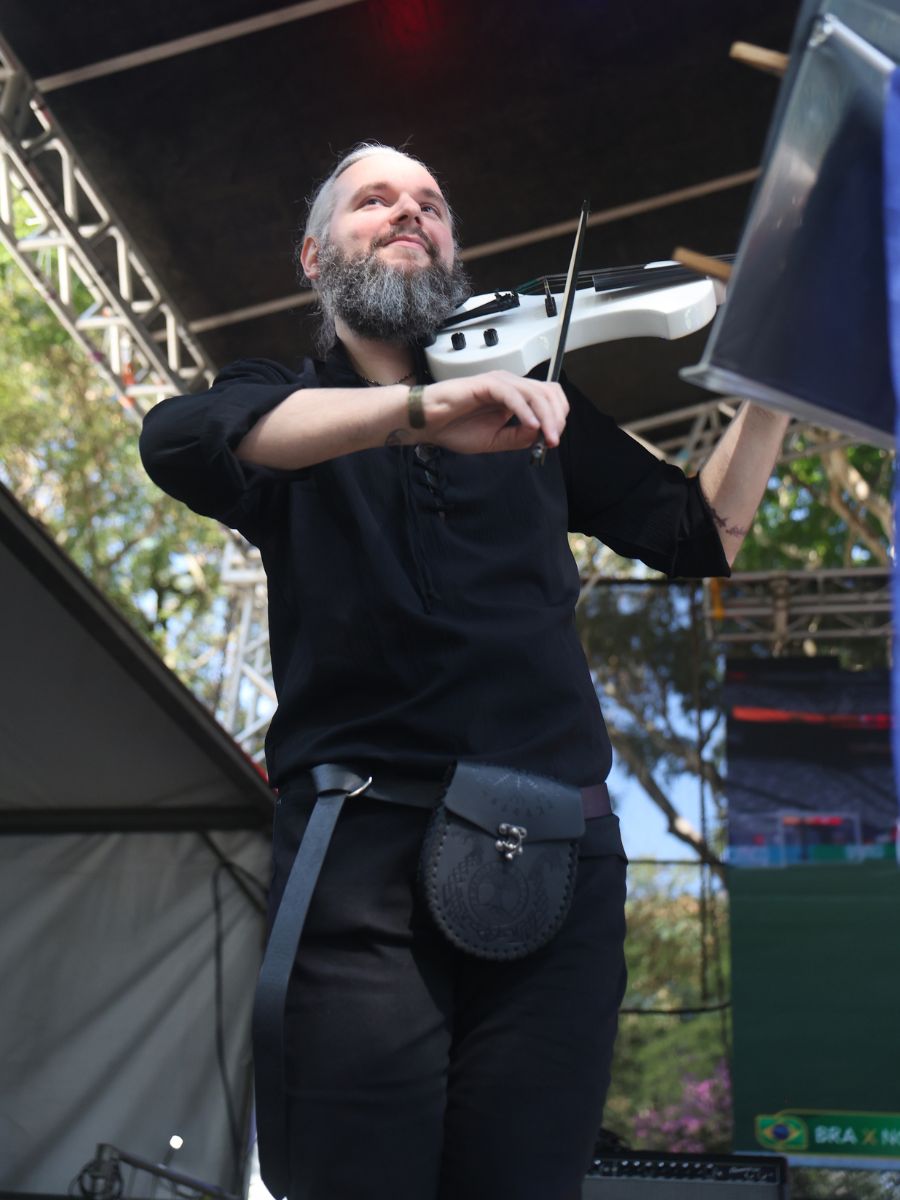 Integrante da Fianna Irish Music